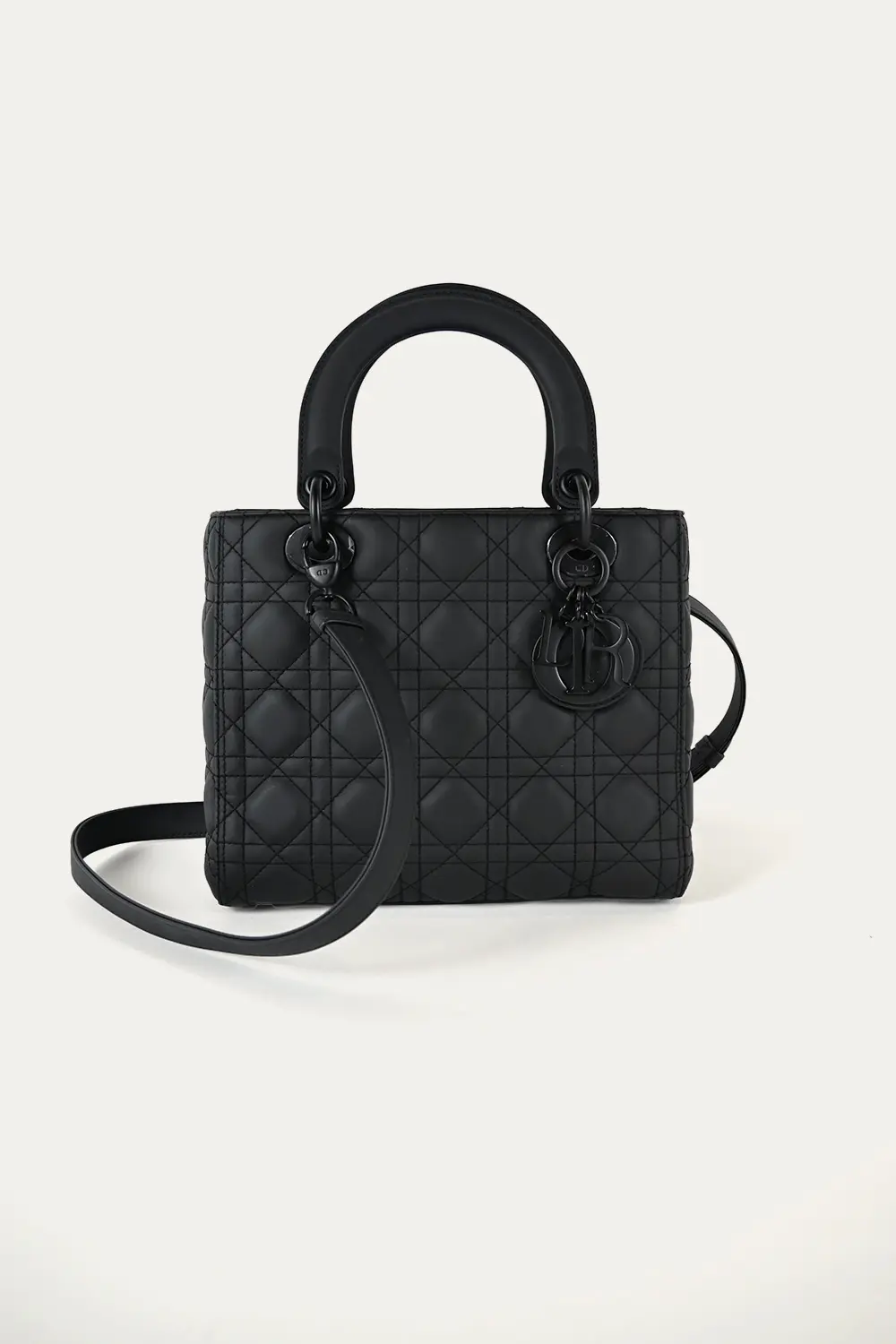 Dior Lady Dior Medium Ultramatte Black