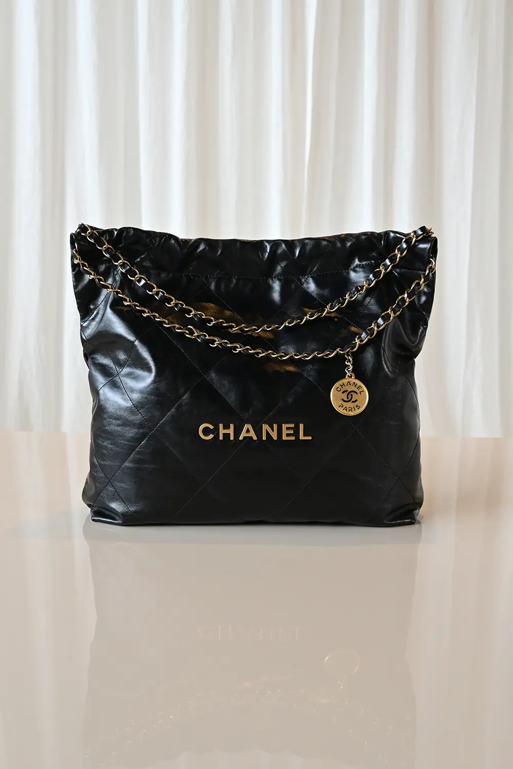 Chanel 22 Medium Tote Bag