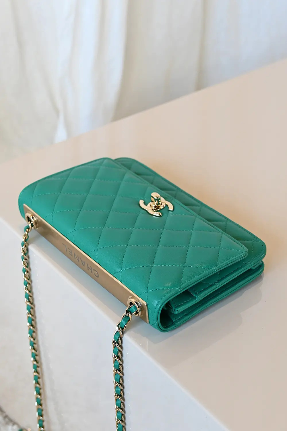 Chanel Trendy Wallet On Chain WOC