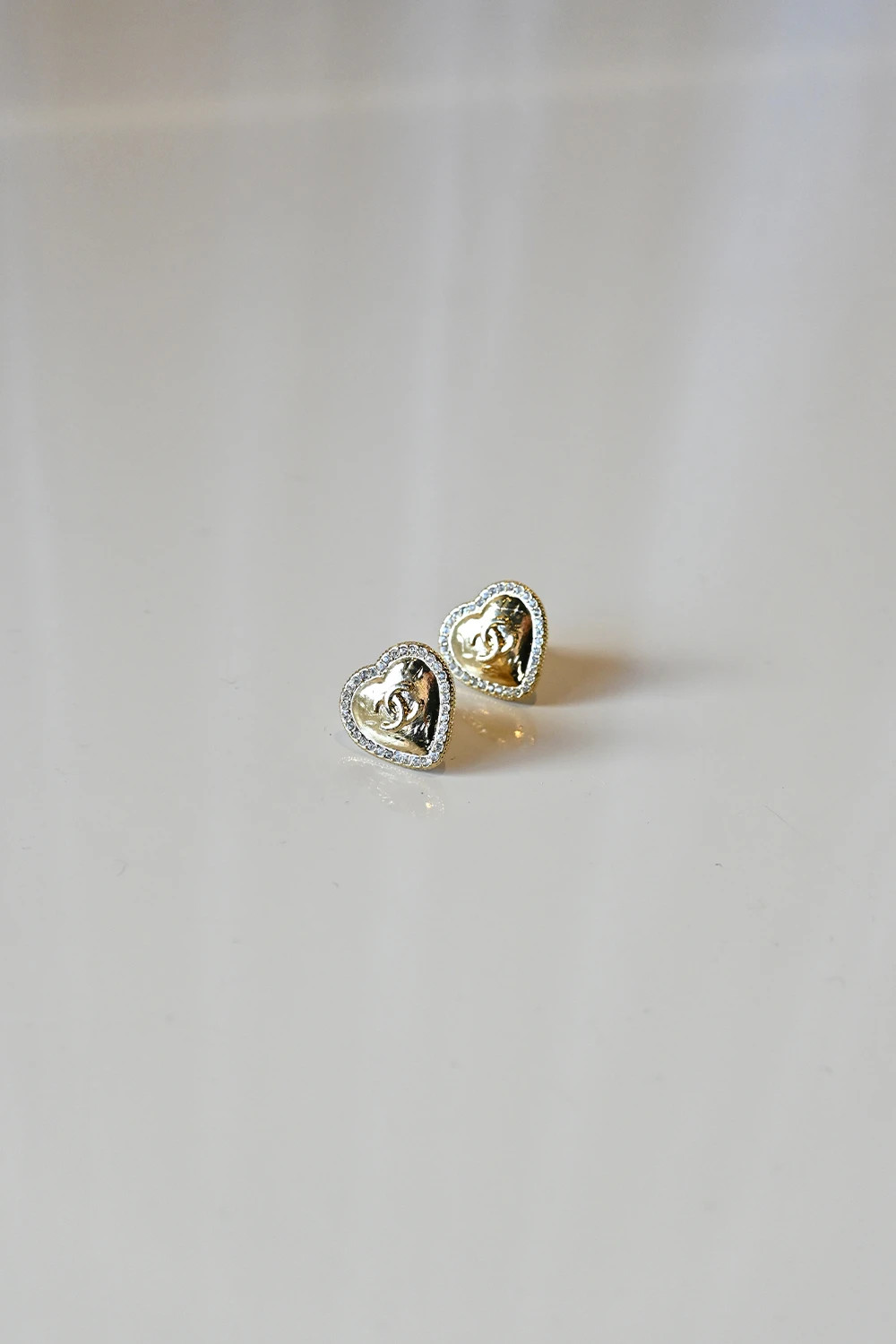 Chanel CC Heart Earrings | A24 P