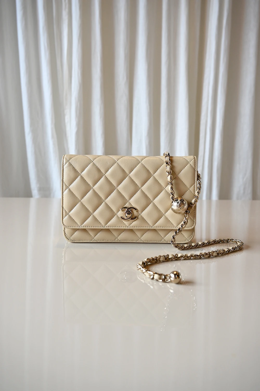 Chanel wallet on chain pearl crush | beige